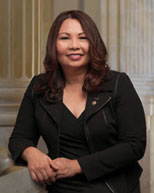 Portrait of Tammy Duckworth