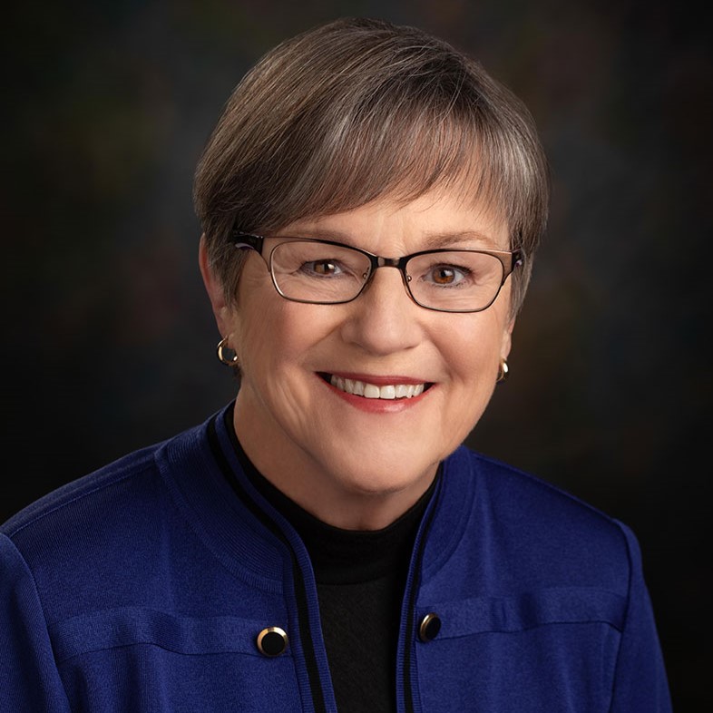Portrait of Laura Kelly