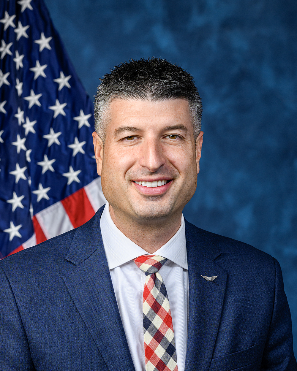 Portrait of Tom Barrett