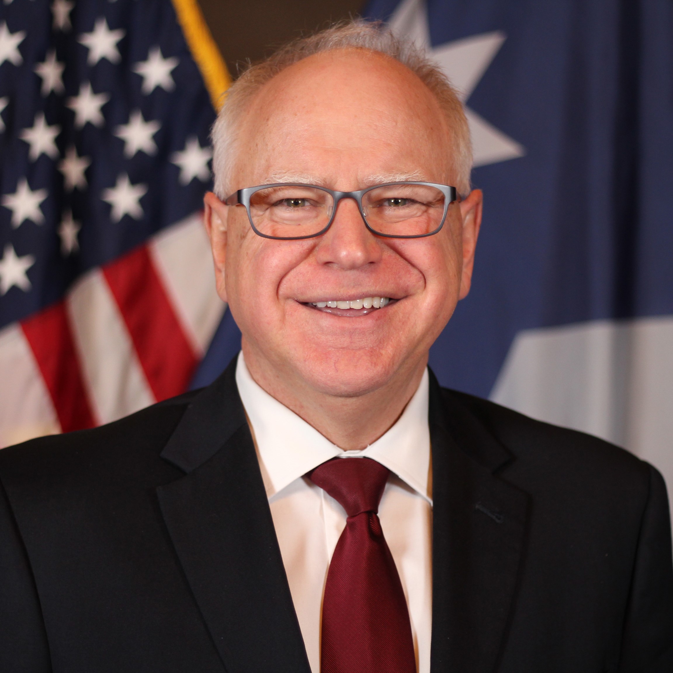 Portrait of Tim Walz