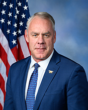 Portrait of Ryan Zinke
