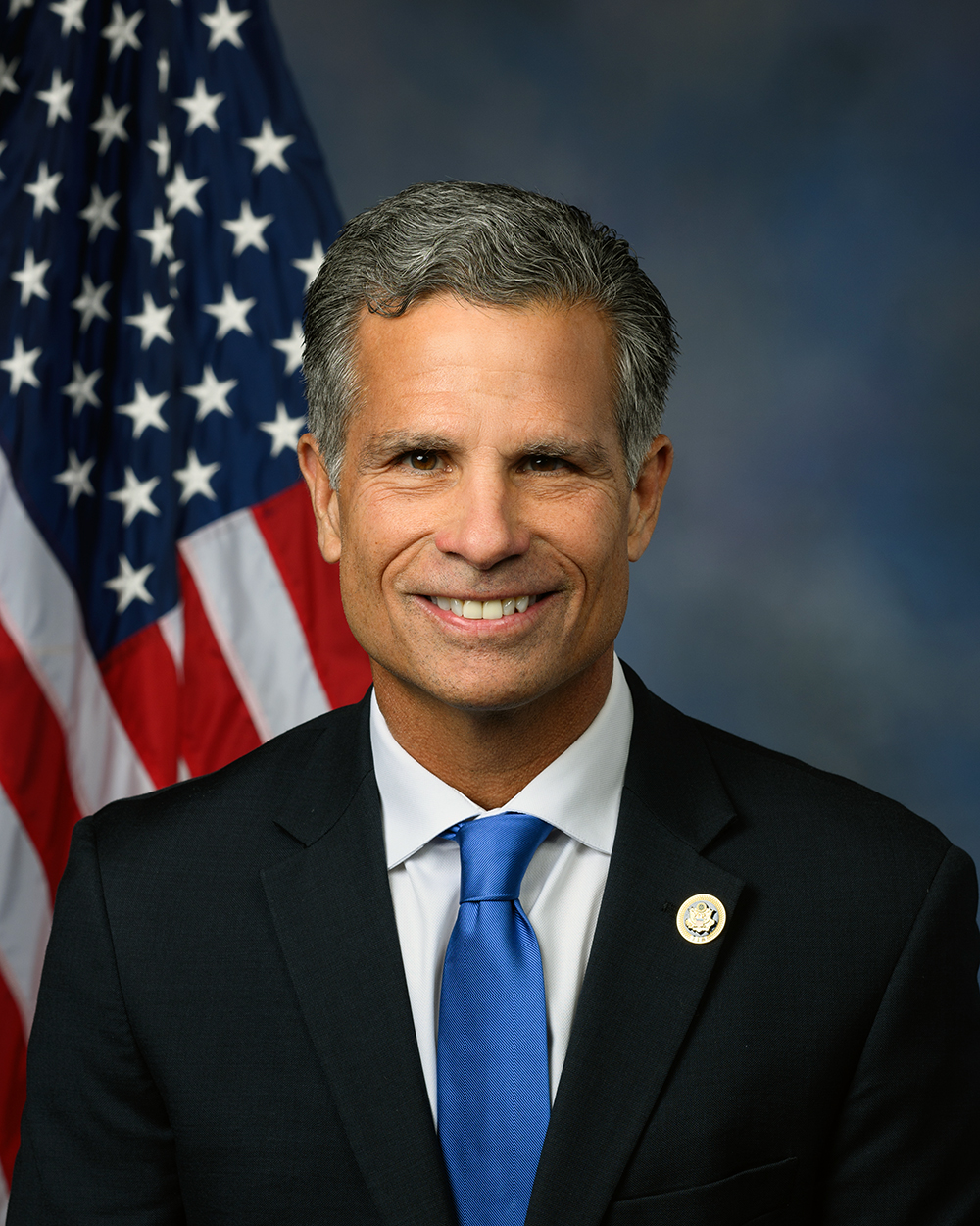 Portrait of Dan Meuser