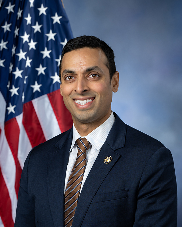 Portrait of Suhas Subramanyam